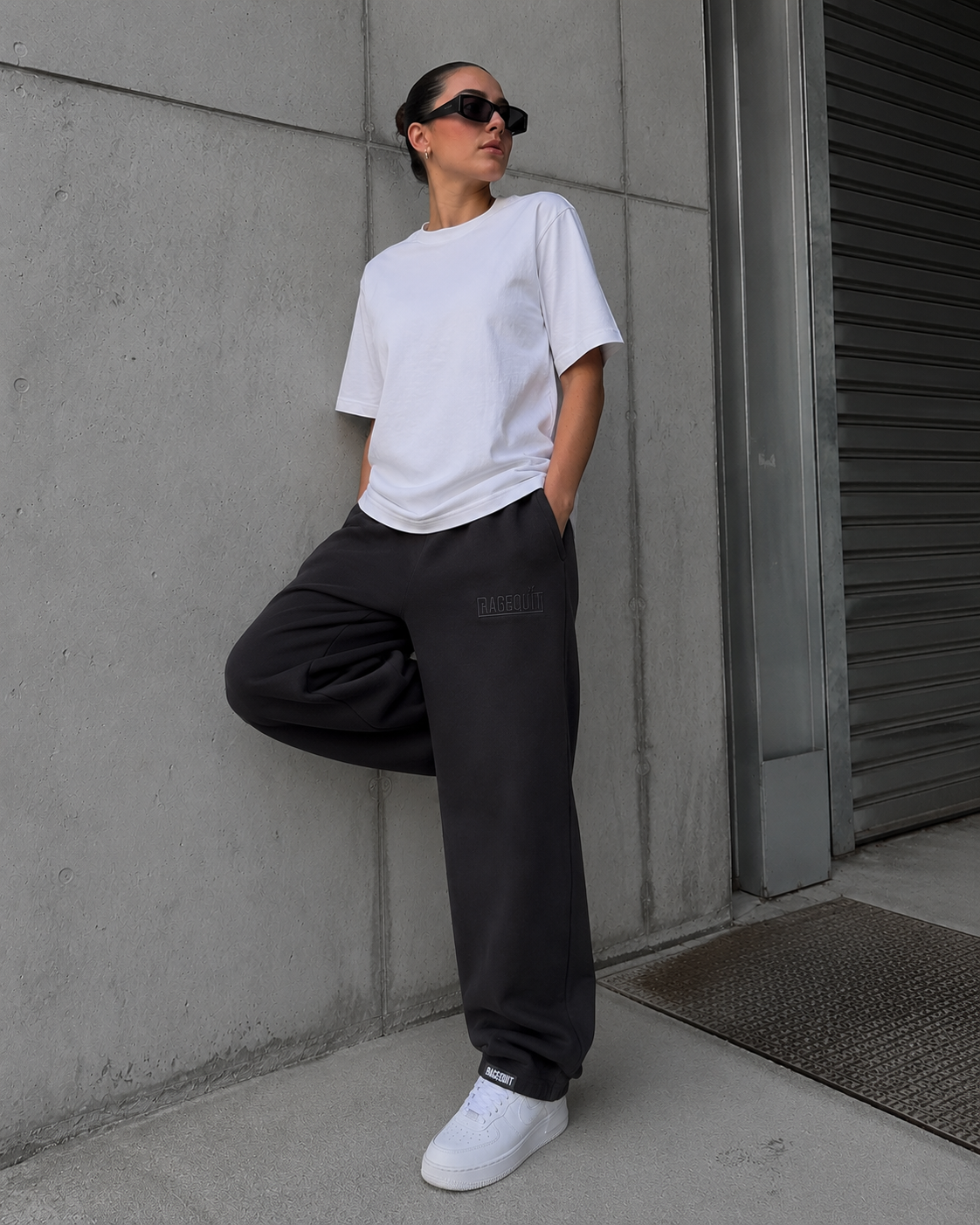 RAGEQUIT SWEATPANTS BASIC & BLACK